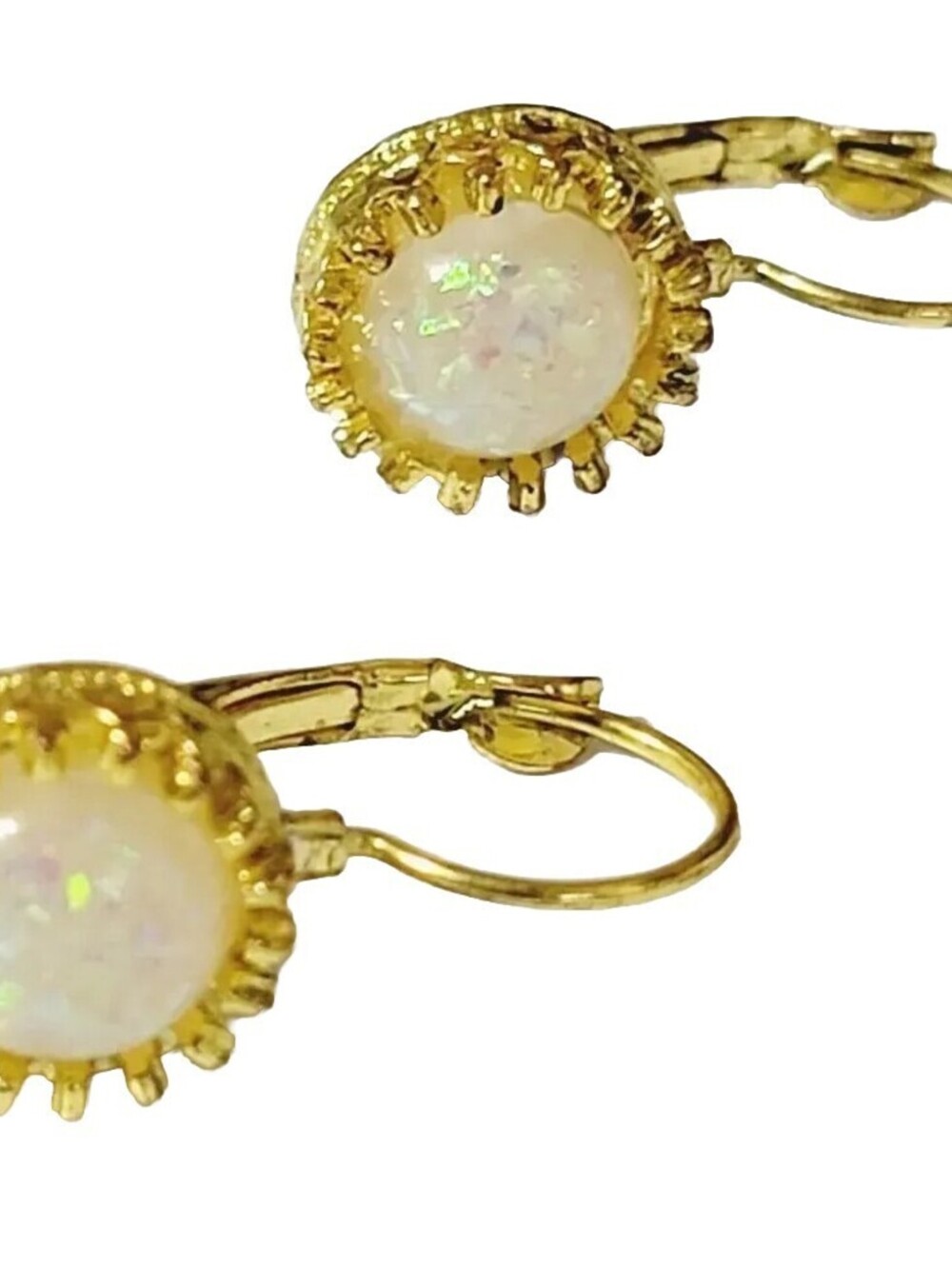 Faux Opal Dangle Pierced Earrings Gold-tone Lucite Jewelry wp-49